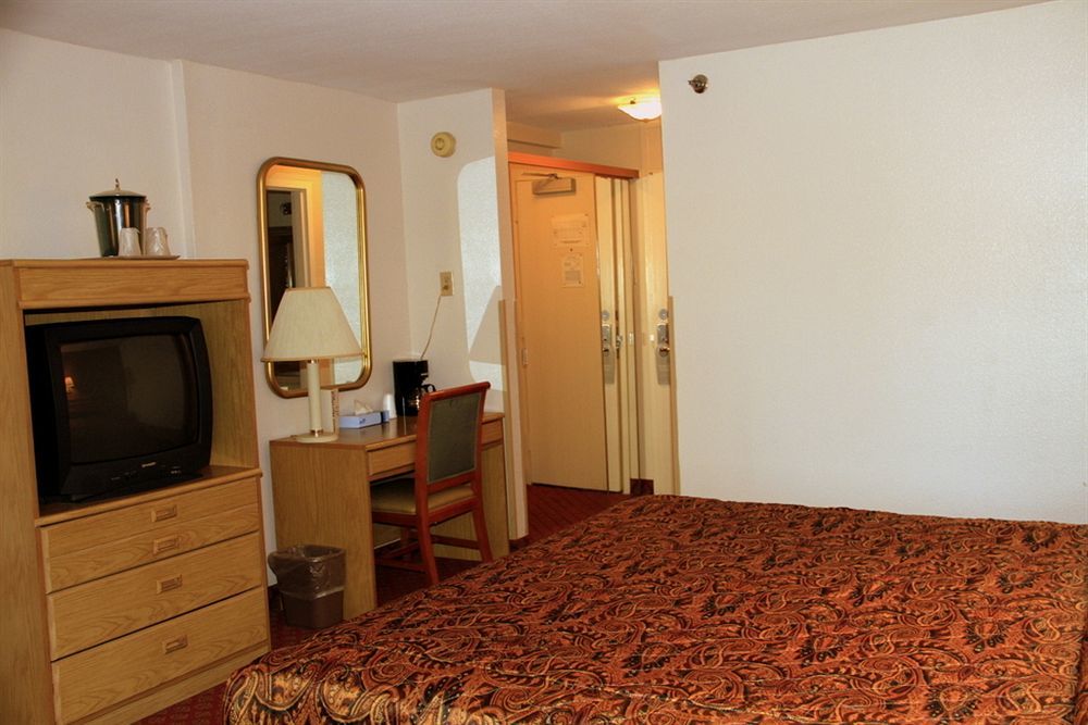 West Hartford Inn Eksteriør bilde